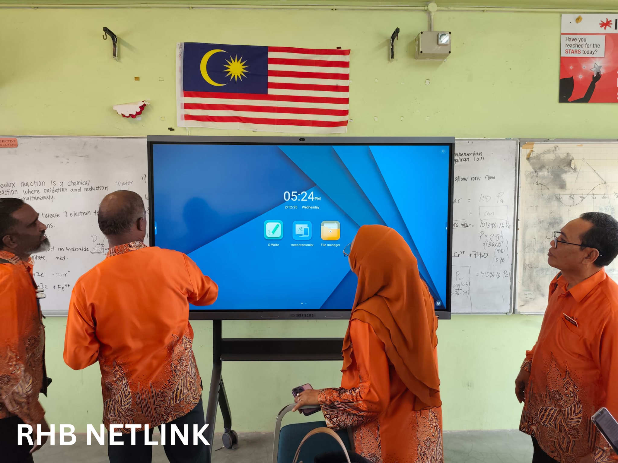 Smart Board 17